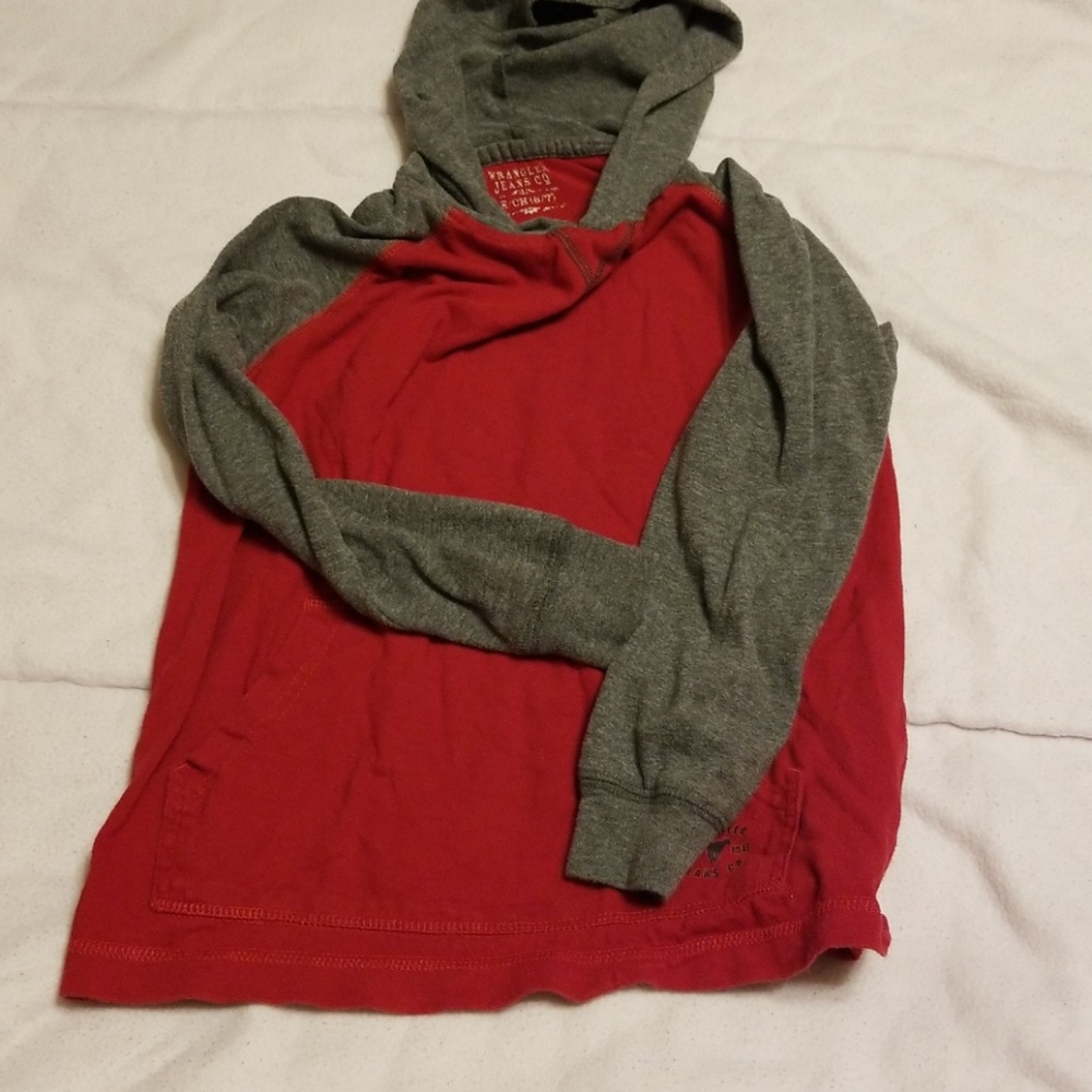 Boys top